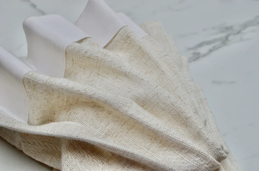 Linen curtain pleats with adjustable hooks
